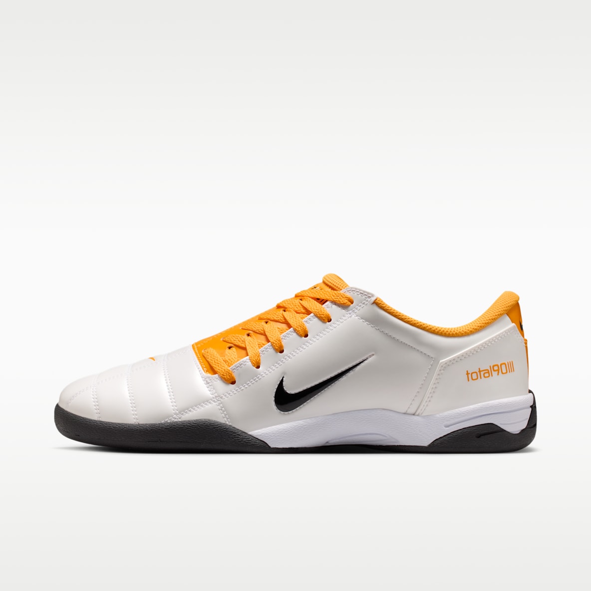 Nike Total 90